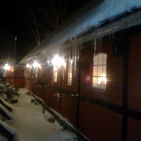Jungshoved Kro B&B Praesto Exterior photo